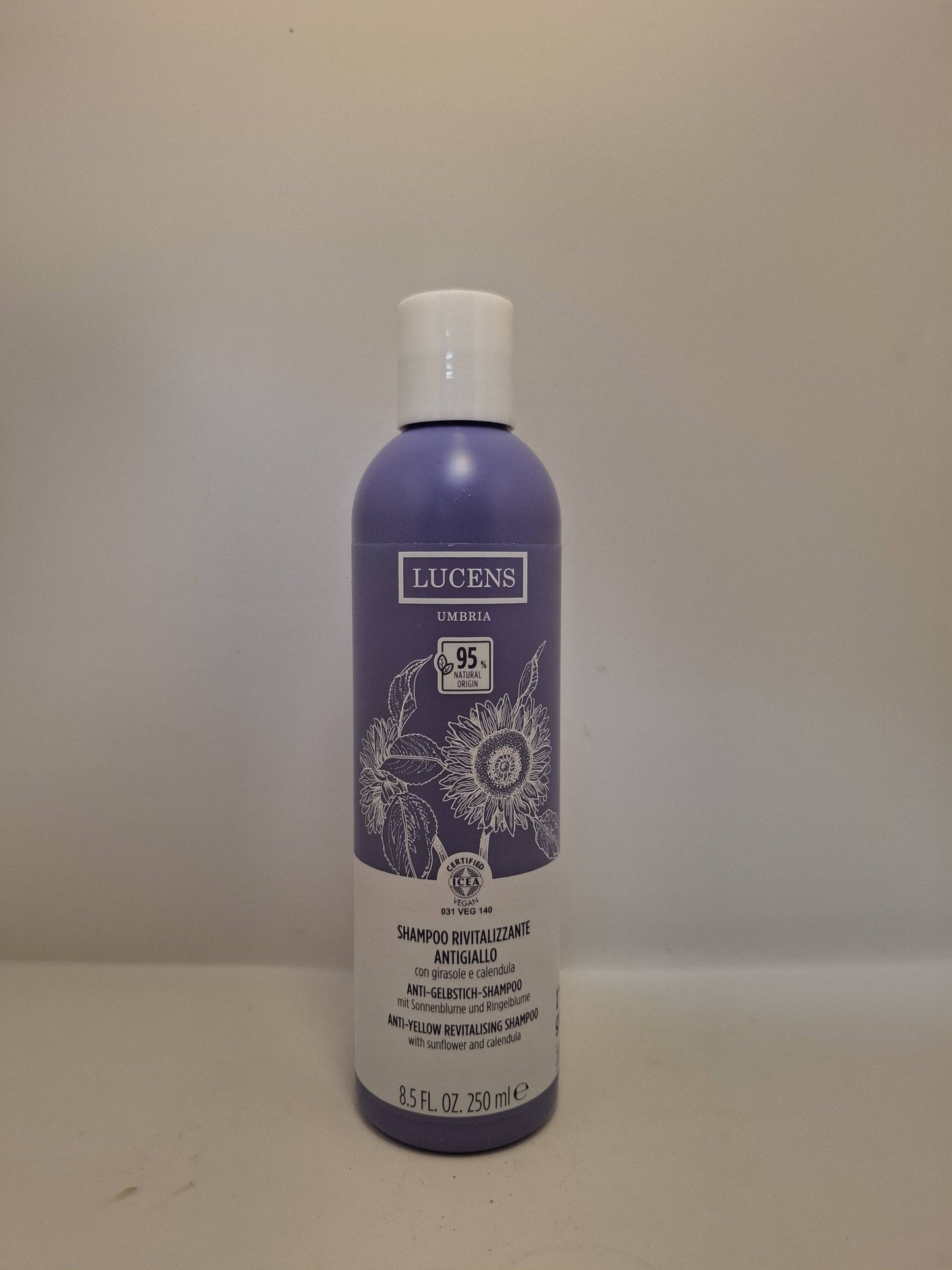 Shampoo rivitalizzante antigiallo